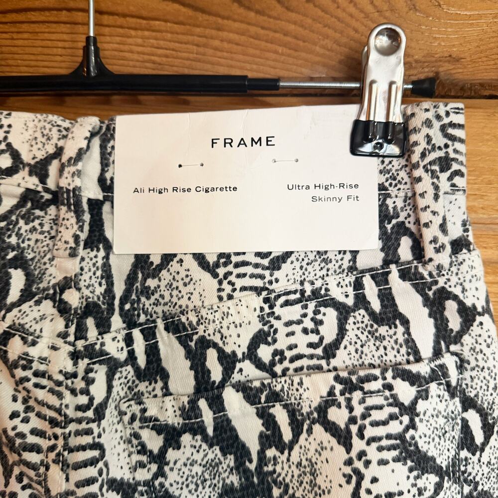 NWT Frame Ali High-Rise Cigarette Python-Print Je… - image 3